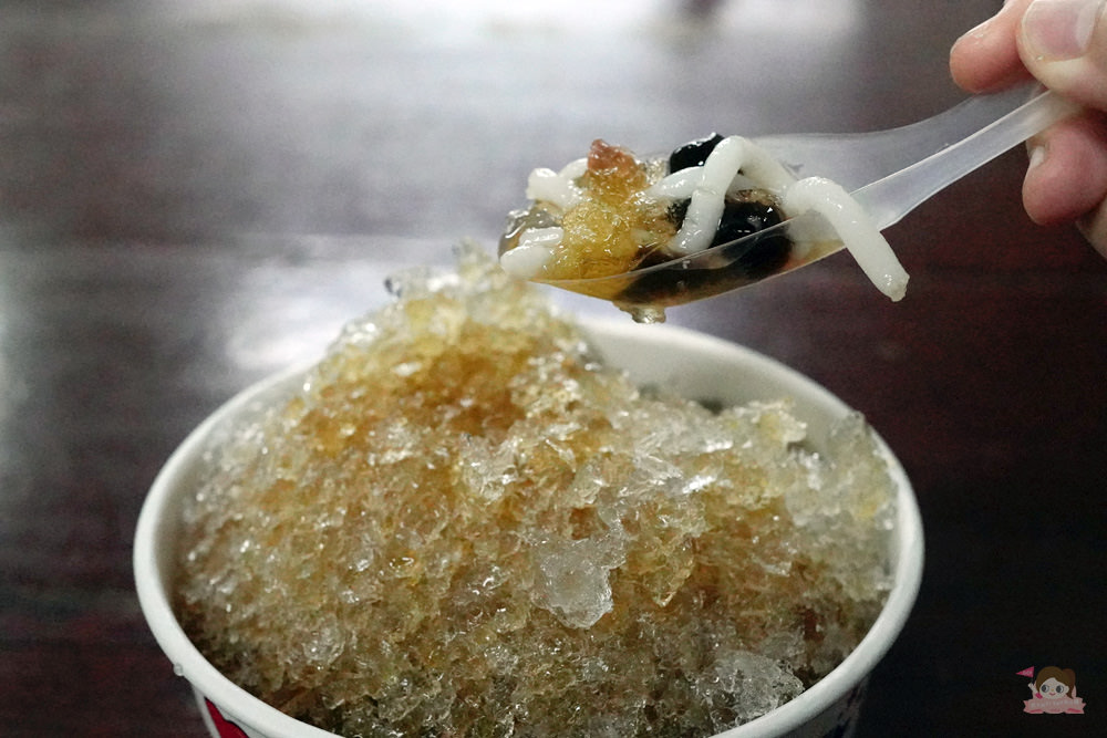 林口.美食 夏日限定的清涼爽快，林口米苔目冰，傳統手工美味搭配銷魂黑糖漿與鑽石冰