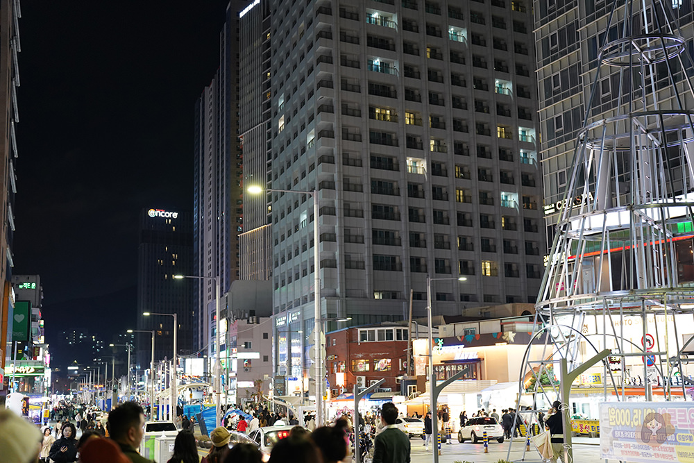 釜山海雲台龜南路文化廣場-海雲台大街