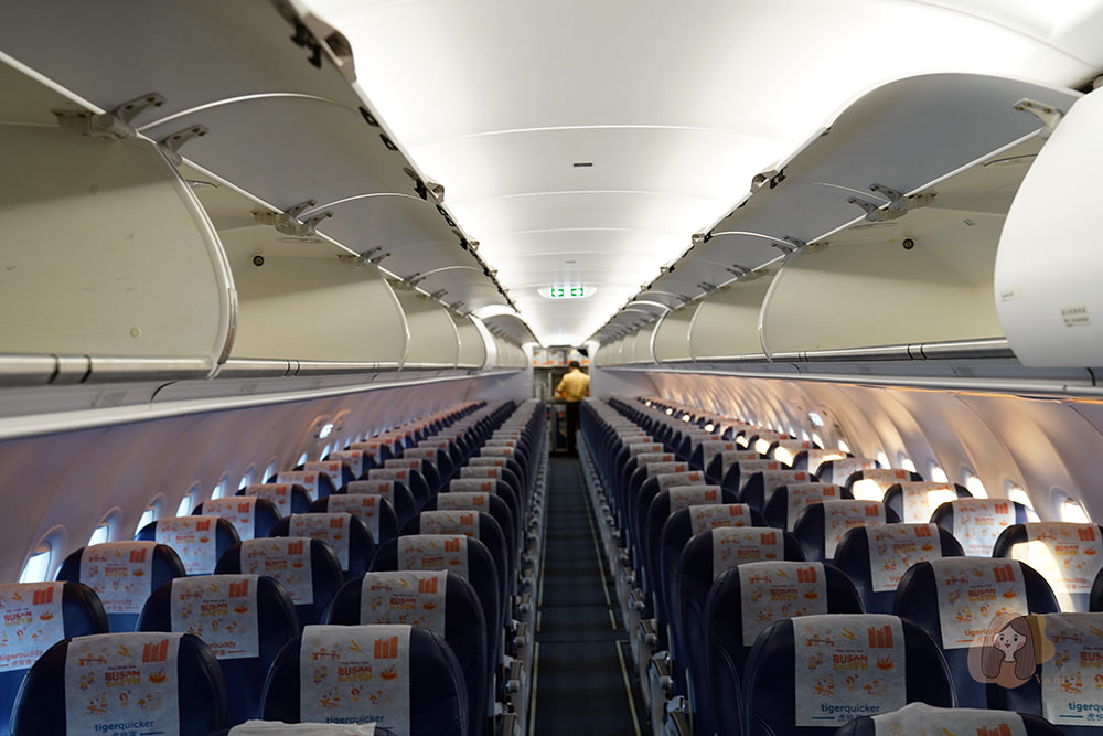 台灣虎航-Tigerair-Taiwan-台北飛釜山-IT606-午去晚回-機上可充電