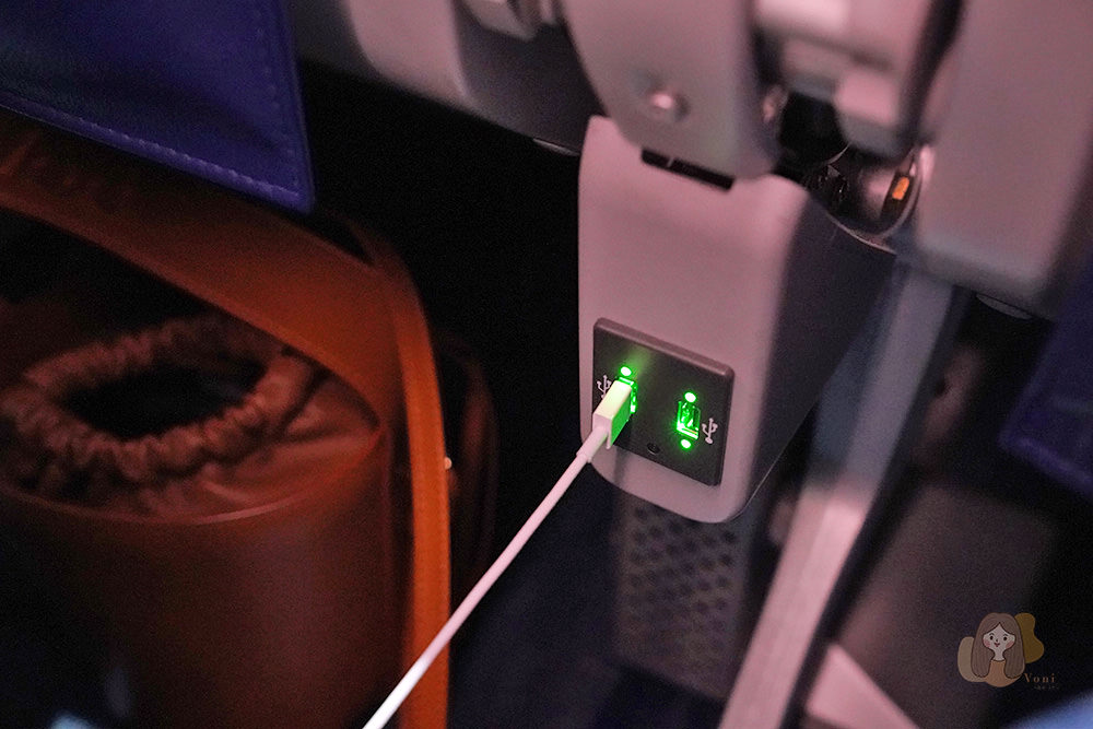 台灣虎航-Tigerair-Taiwan-台北飛釜山-IT606-午去晚回-機上可充電