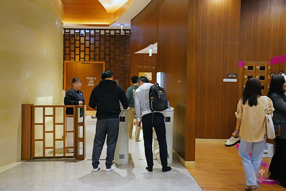 釜山新世界-Spa-Land-，五星級汗蒸幕設備，外國人也能輕鬆體驗，釜山地鐵-Centum-City-站新世界百貨旁