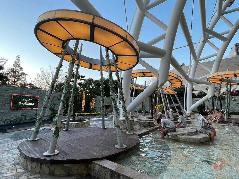 釜山新世界-Spa-Land-，五星級汗蒸幕設備，外國人也能輕鬆體驗，釜山地鐵-Centum-City-站新世界百貨旁