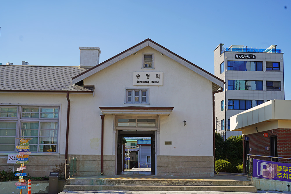 釜山天空膠囊列車、海岸列車、釜山版櫻木花道平交道，釜山海雲台藍線公園 Blueline Park 預約教學、行程這樣玩!