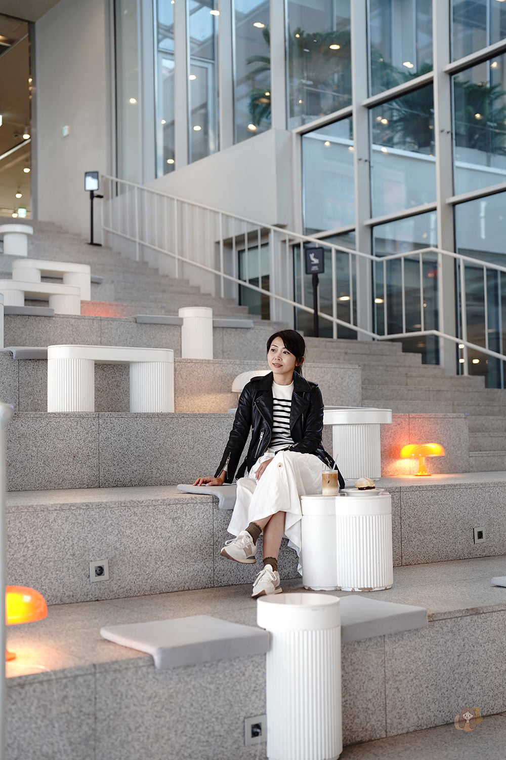 釜山-P.ARK-피아크-玻璃屋海景咖啡，階梯座位環景觀海-烘焙麵包、甜點必吃，釜山影島新開幕的複合式文化空間