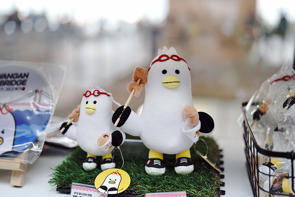 釜山-P.ARK-피아크-玻璃屋海景咖啡，階梯座位環景觀海-烘焙麵包、甜點必吃，釜山影島新開幕的複合式文化空間