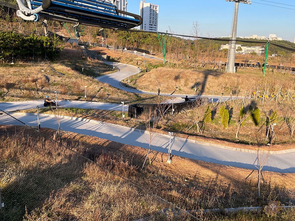 釜山-Skyline-Luge-斜坡滑車-高空滑索-釜山樂天世界旁