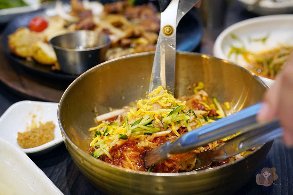 韓國美食百選!-釜山食堂三選-Sikdang3Sun-식당3선-超人氣小麥冷麵、烤醃豬排骨