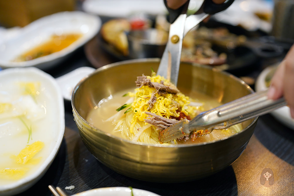 韓國美食百選!-釜山食堂三選-Sikdang3Sun-식당3선-超人氣小麥冷麵、烤醃豬排骨