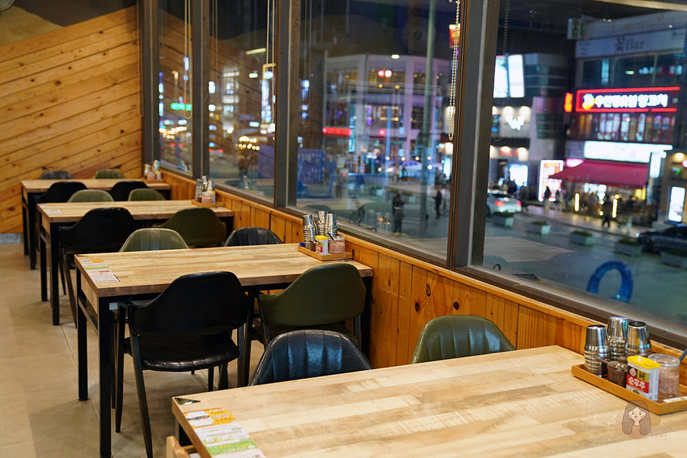 釜山密陽血腸豬肉湯飯-밀양순대돼지국밥