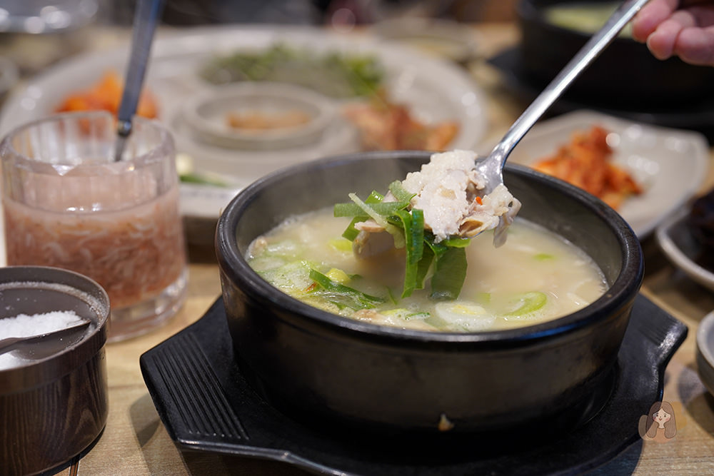 釜山密陽血腸豬肉湯飯-밀양순대돼지국밥