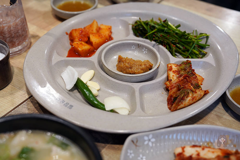 釜山密陽血腸豬肉湯飯-밀양순대돼지국밥