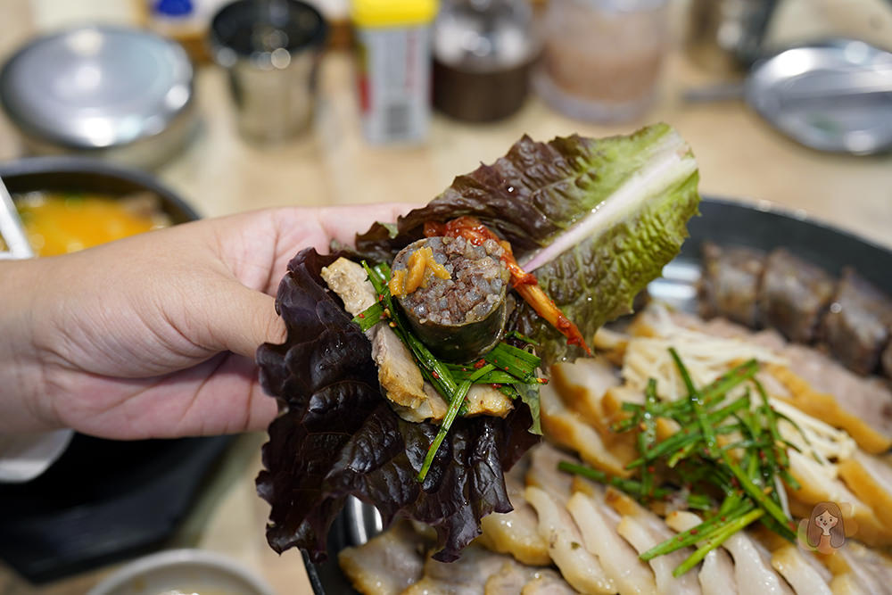 釜山密陽血腸豬肉湯飯-밀양순대돼지국밥