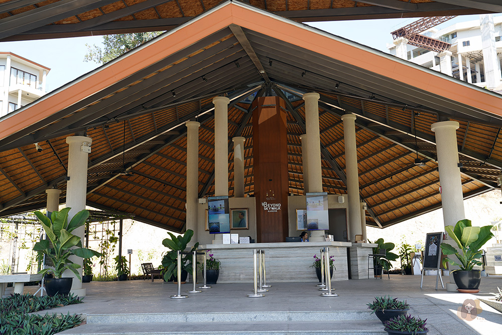 BEYOND-SKYWALK-NANGSHI