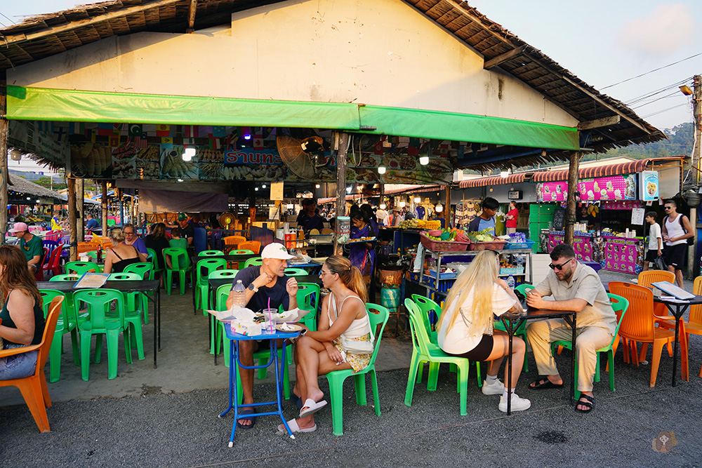 Bang-Niang-Market-Khao-Lak-Phang-Thailand