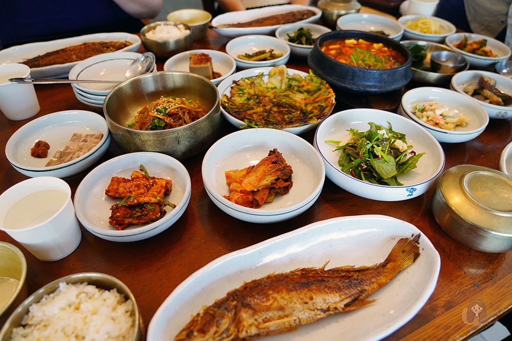 吐岩 토암 釜山機張人氣平價韓定食餐廳,沒預約排隊 2 小時以上,用餐還能賞陶作 - 第23張圖 BUSAN-toampark-restaurant 吐岩韓定食