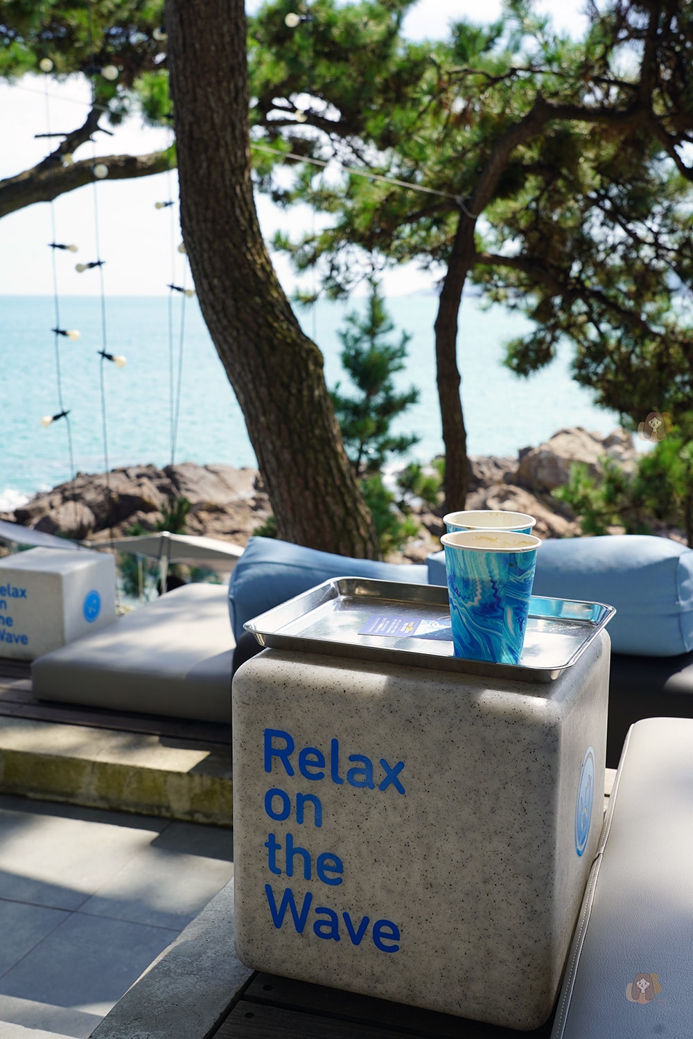 BUSAN-WAVEON-COFFEE