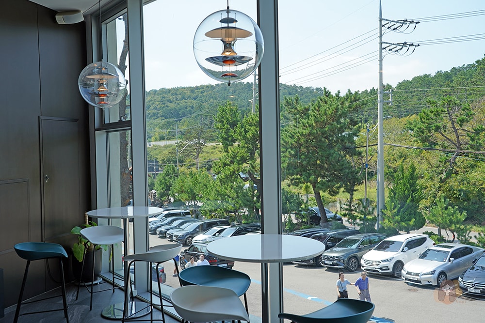 BUSAN-WAVEON-COFFEE