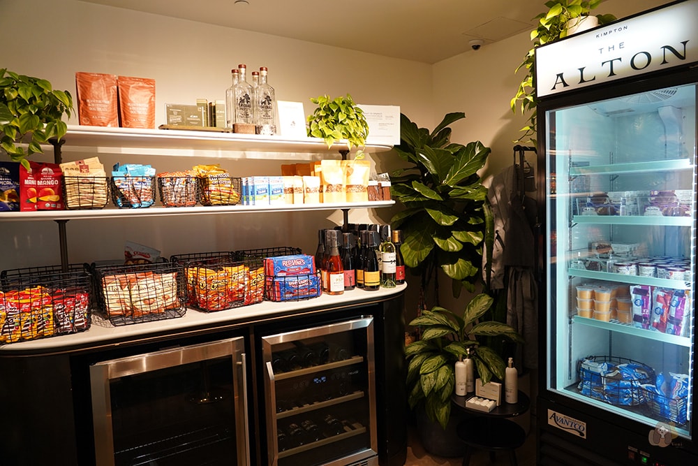 Kimpton-Alton-Hotel-in-Fisherman's-Wharf-San-Francisco