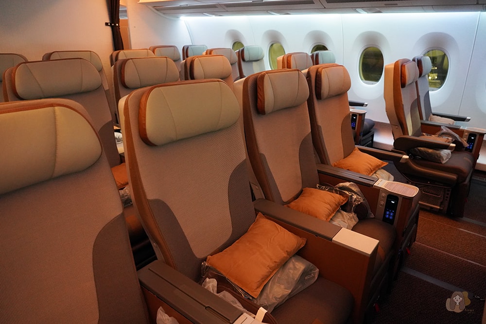 星宇航空 STARLUX 台北-舊金山天天直飛,AIRBUS A350-900 豪經艙座位、餐點、過夜包完整開箱 - 第12張圖 STARLUX-星宇航空台北舊金山-TPE-SFO-豪經艙
