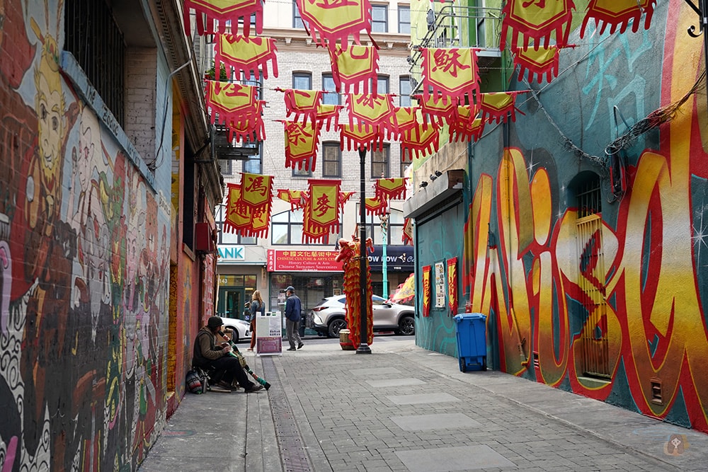 舊金山城市之光書店--City-Lights-Booksellers-&-Publishers