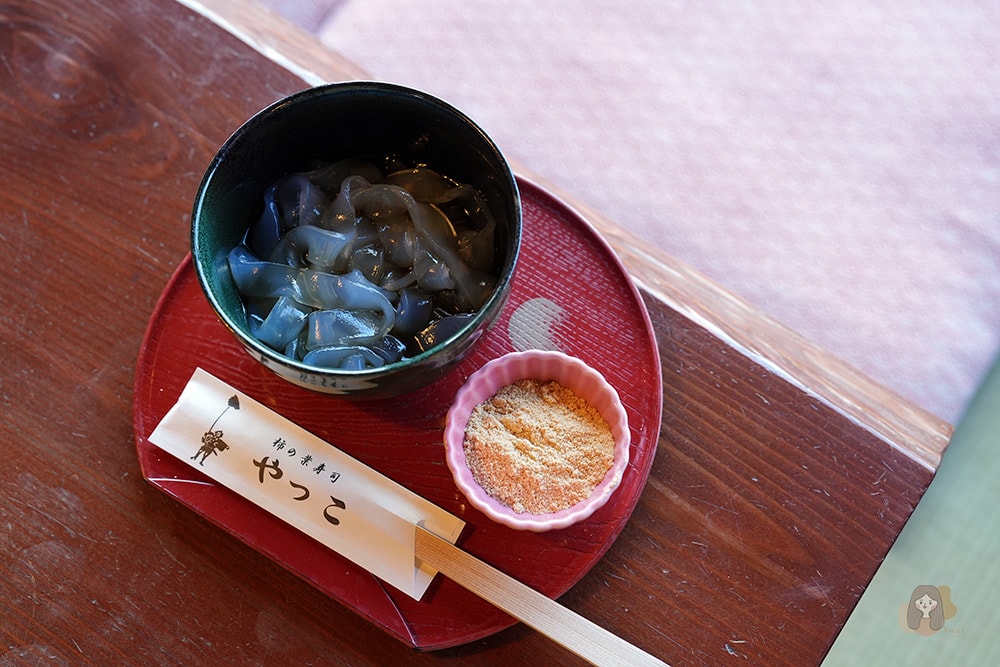吉野山賞櫻賞楓必吃美食,藏王堂前柿葉壽司 やっこ (Yakko) 佐四季絕美景色 - 第22張圖 吉野山藏王堂前柿葉壽司-やっこ-Yakko