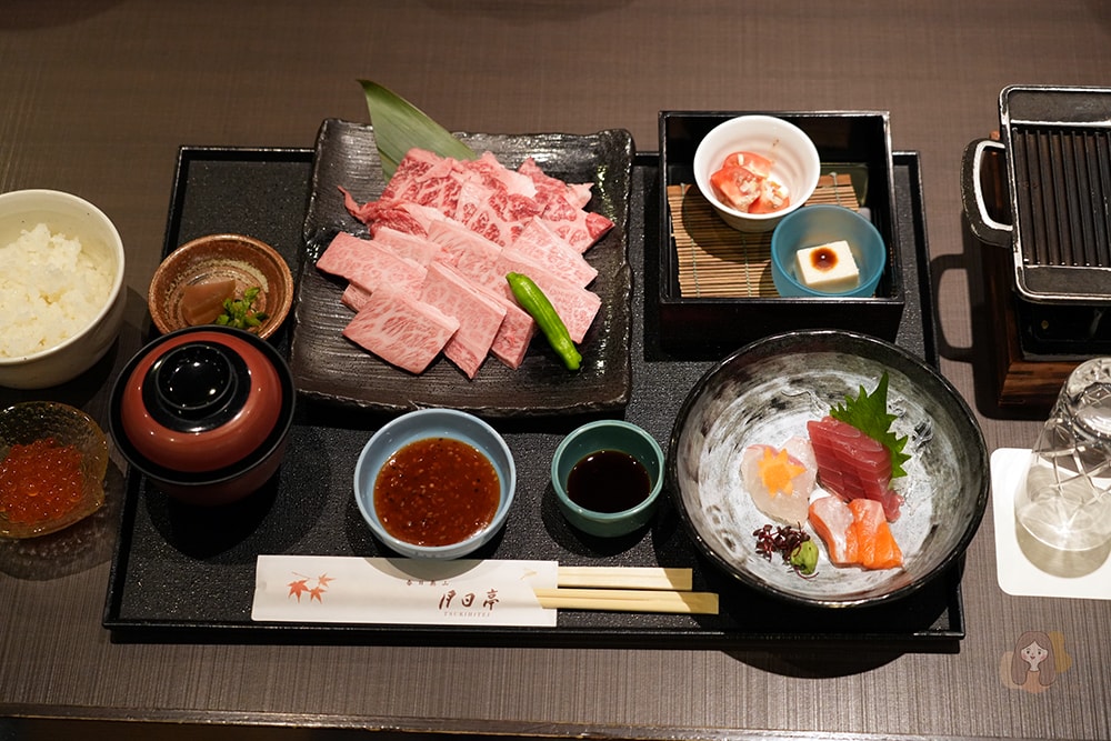 奈良市內一日遊輕旅行,慢旅奈良公園,走訪東大寺、浮見堂、依水園、中川政七 - 第69張圖 近鐵奈良站月日亭