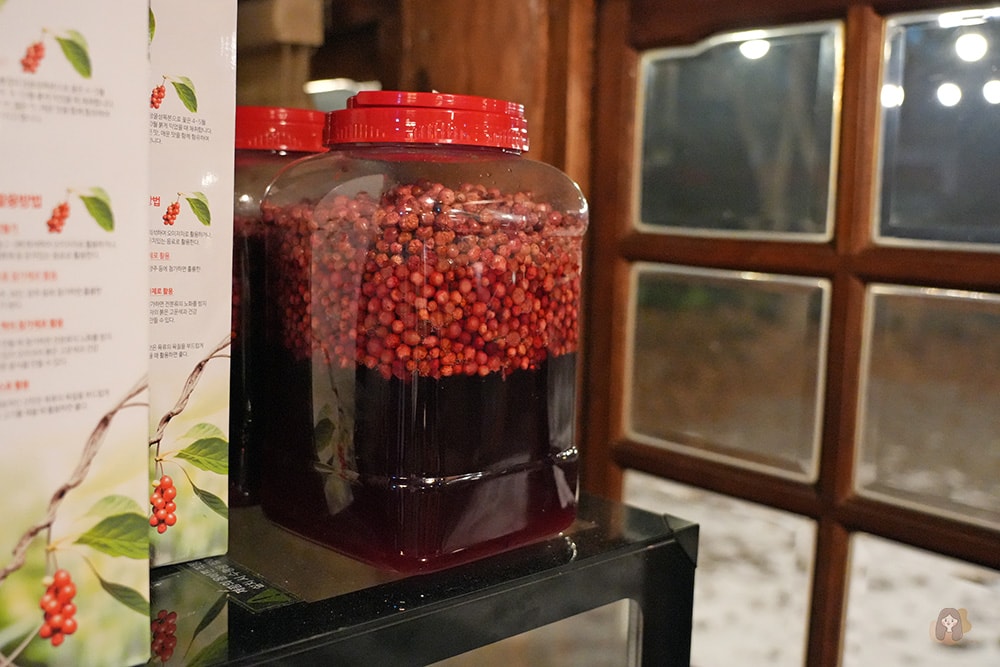 春川九峰農場鍋蓋辣雞湯 춘천 구봉농원 솥뚜껑 닭볶음탕