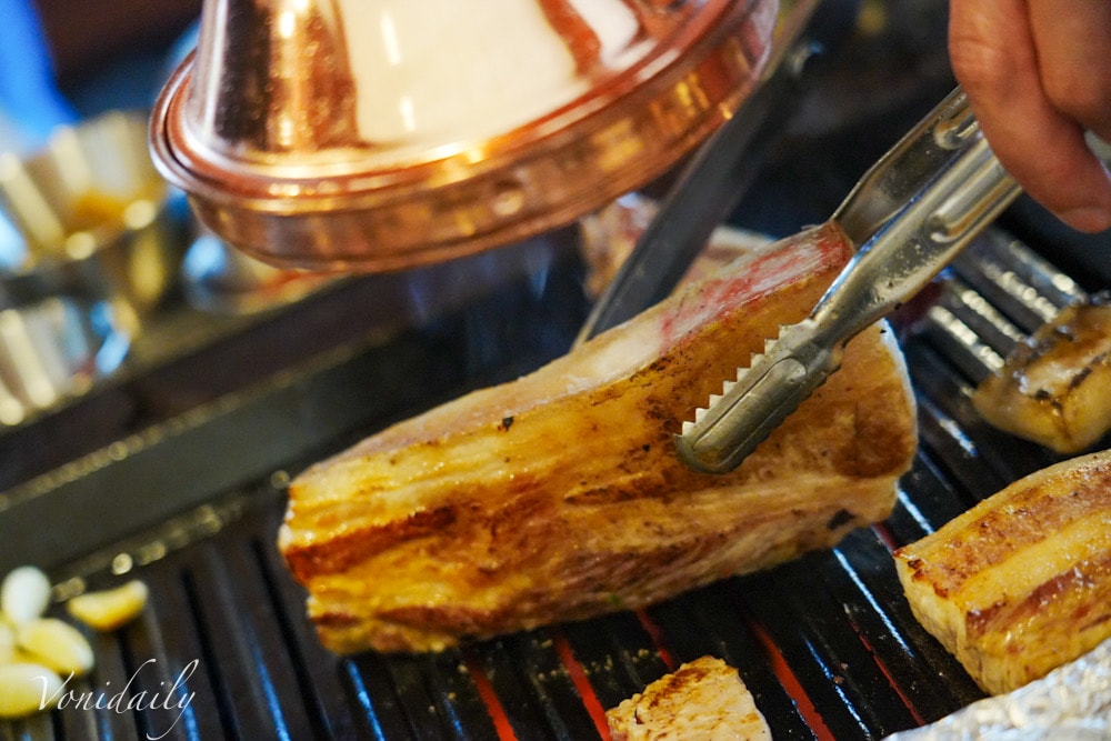 韓星超愛韓式燒肉店「金豬食堂」台灣也吃得到! GD、IU、BTS 同款美食吃起來,菜單、訂位、食記不藏私 - 第40張圖 韓星超愛韓式燒肉店「金豬食堂」台灣也吃得到! GD、IU、BTS 同款美食吃起來