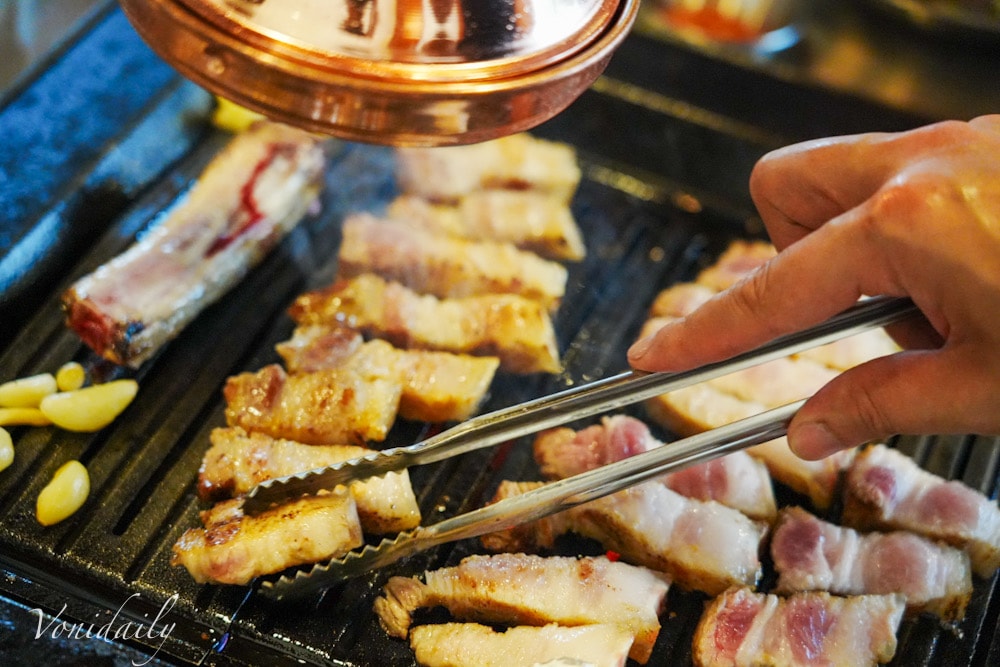 韓星超愛韓式燒肉店「金豬食堂」台灣也吃得到! GD、IU、BTS 同款美食吃起來,菜單、訂位、食記不藏私 - 第42張圖 韓星超愛韓式燒肉店「金豬食堂」台灣也吃得到! GD、IU、BTS 同款美食吃起來