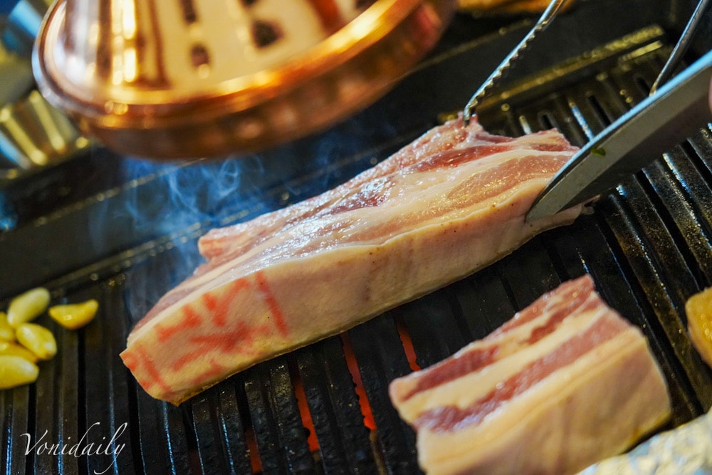 韓星超愛韓式燒肉店「金豬食堂」台灣也吃得到! GD、IU、BTS 同款美食吃起來