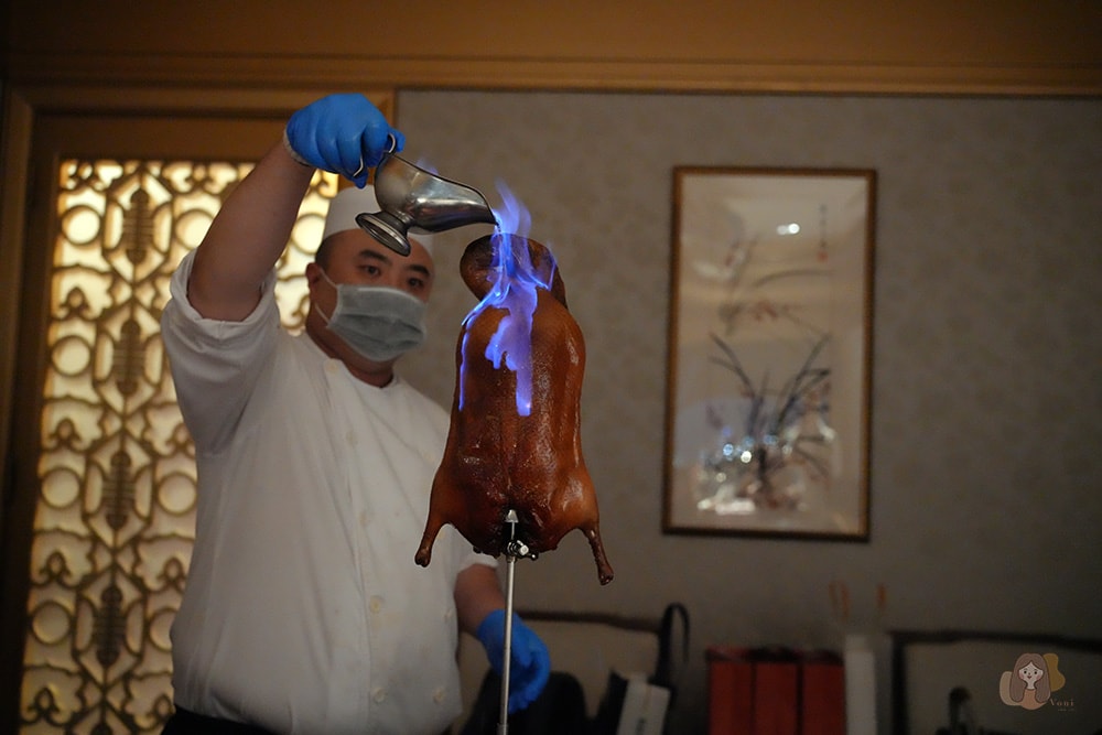 邂逅圓山大飯店! 金龍餐廳國宴級餐點佐河岸、101美景,地底下超潮神祕酒吧覓到 by 吧沐 - 第19張圖 圓山大飯店金龍餐廳,覓到-by-吧沐