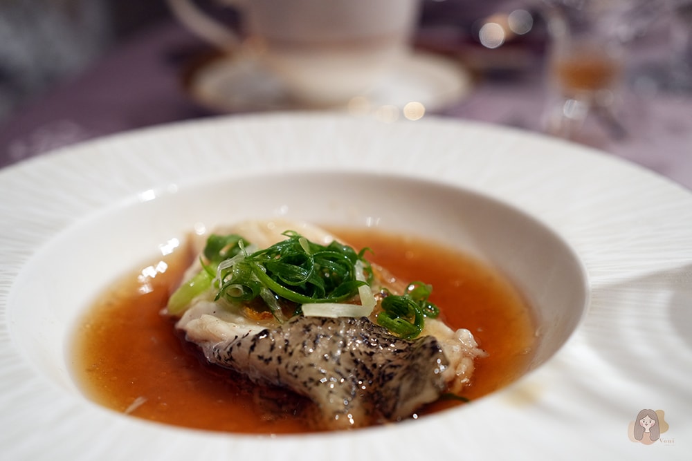 邂逅圓山大飯店! 金龍餐廳國宴級餐點佐河岸、101美景,地底下超潮神祕酒吧覓到 by 吧沐 - 第28張圖 圓山大飯店金龍餐廳,覓到-by-吧沐