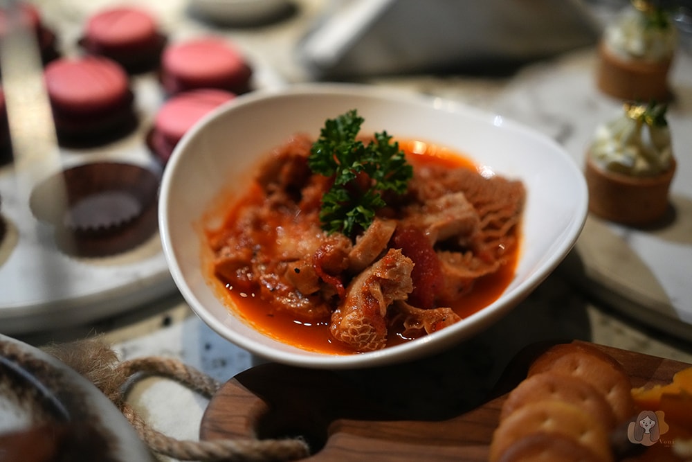 邂逅圓山大飯店! 金龍餐廳國宴級餐點佐河岸、101美景,地底下超潮神祕酒吧覓到 by 吧沐 - 第56張圖 圓山大飯店金龍餐廳,覓到-by-吧沐