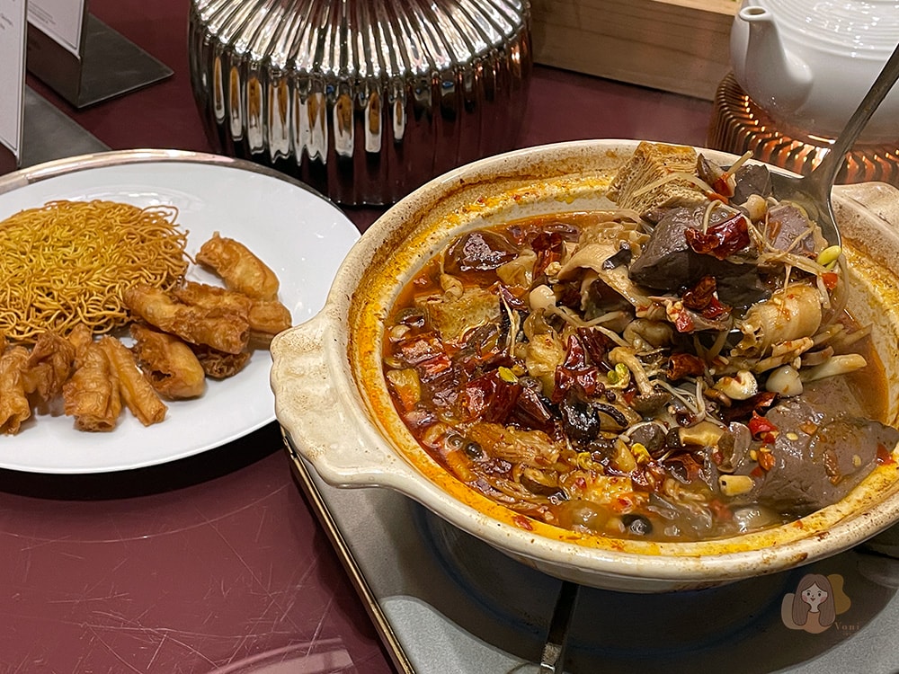 台北六福萬怡酒店粵亮廣式料理新菜上桌,粵式慢火戰斧牛 PK 琉金龍湯極品鍋 - 第10張圖 台北六福萬怡酒店粵亮廣式料理