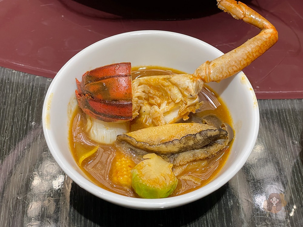 台北六福萬怡酒店粵亮廣式料理新菜上桌,粵式慢火戰斧牛 PK 琉金龍湯極品鍋 - 第17張圖 台北六福萬怡酒店粵亮廣式料理