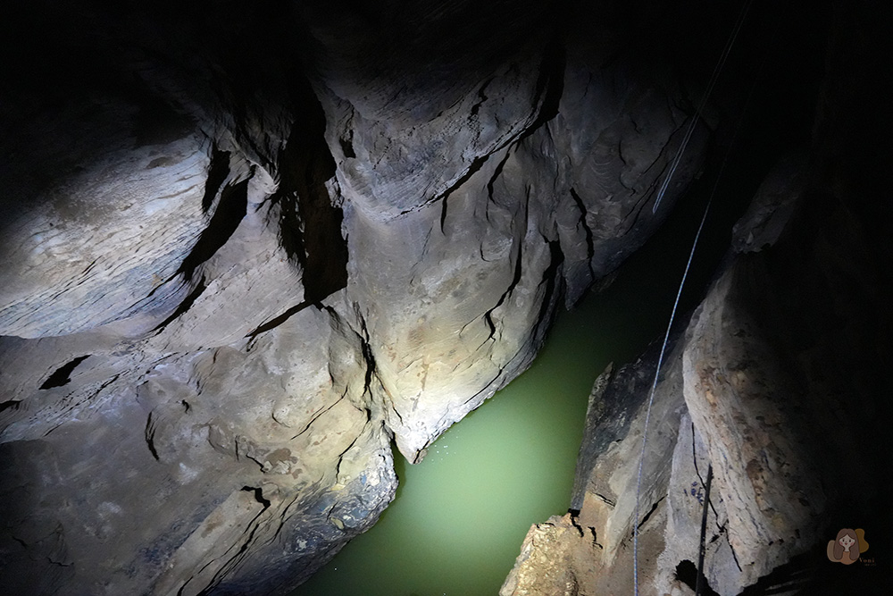 懷托摩洞穴看螢火蟲與鐘乳石洞-紐西蘭-魯阿庫利洞-RUAKURI-CAVE