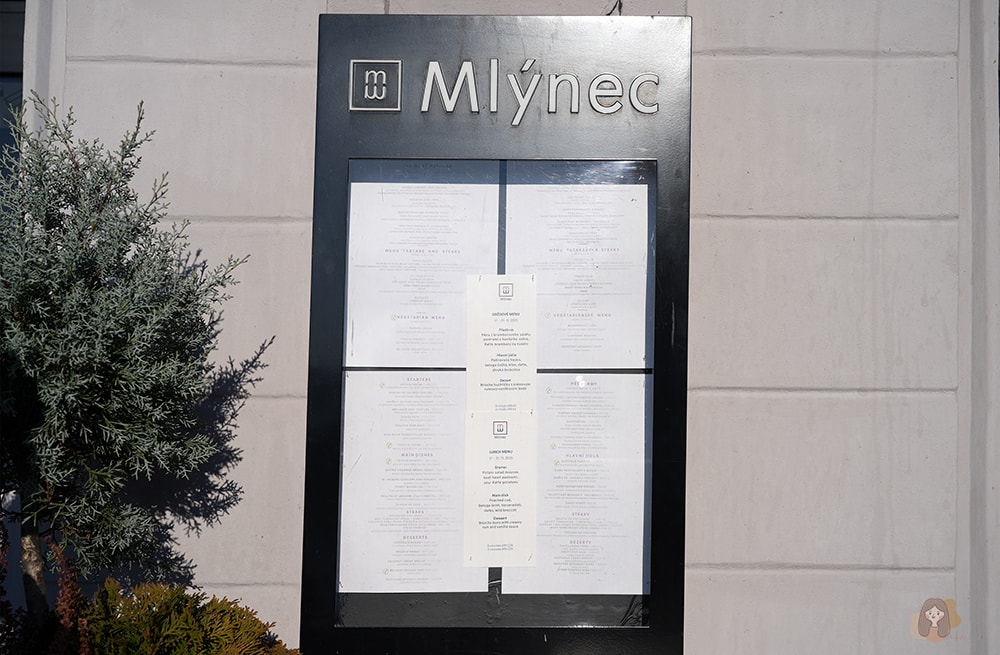 布拉格美食 Restaurant Mlýnec 查理大橋旁絕美河景餐廳,米其林推薦的現代捷克料理 - 第5張圖 布拉格伏爾瓦塔河畔餐廳-Restaurant-Mlýnec