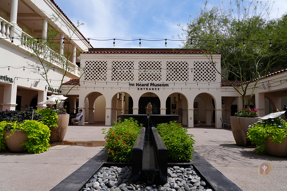 鳳凰城餐廳 - Courtyard Café