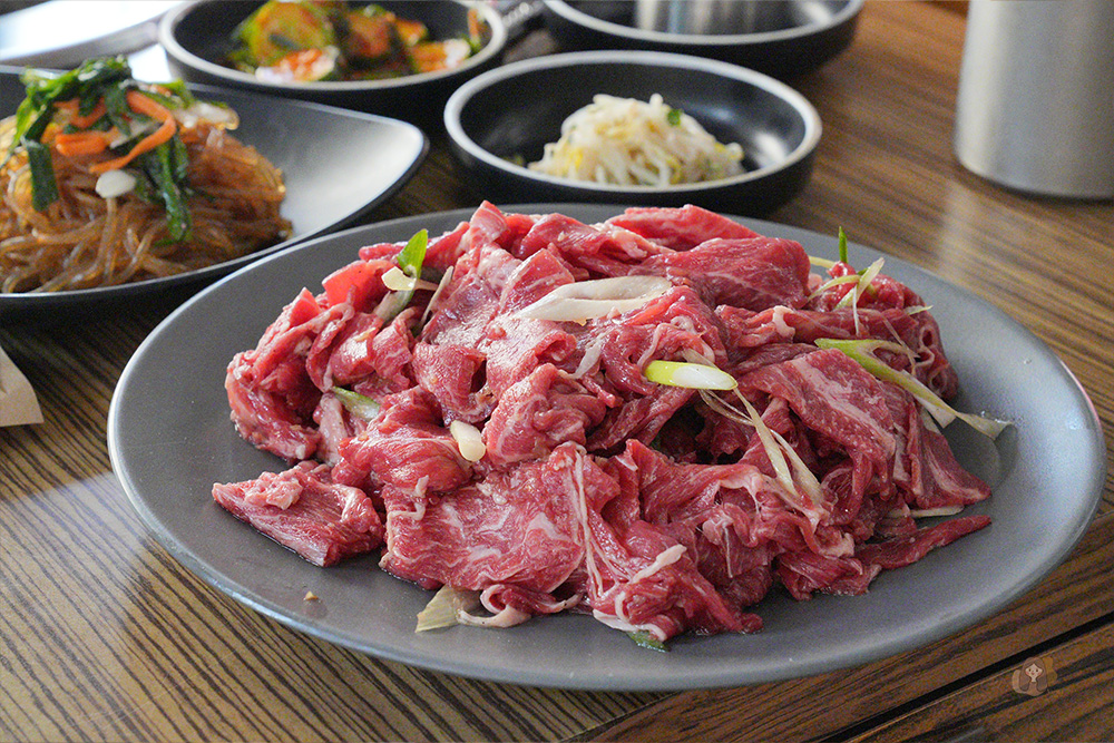 昔日老房 옛날옛집,春川韓牛銅盤烤肉,鮮甜肉汁與炭火香氣交融出絕對好味 - 第6張圖 春川韓牛銅盤烤肉-昔日老房-옛날집-老房子木炭烤肉