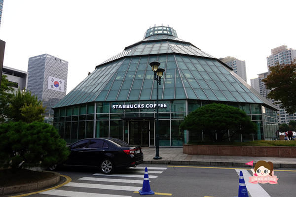 韓國星巴克15週年紀念店STARBUCKS Famille Park스타벅스 파미에파크점0003.jpg